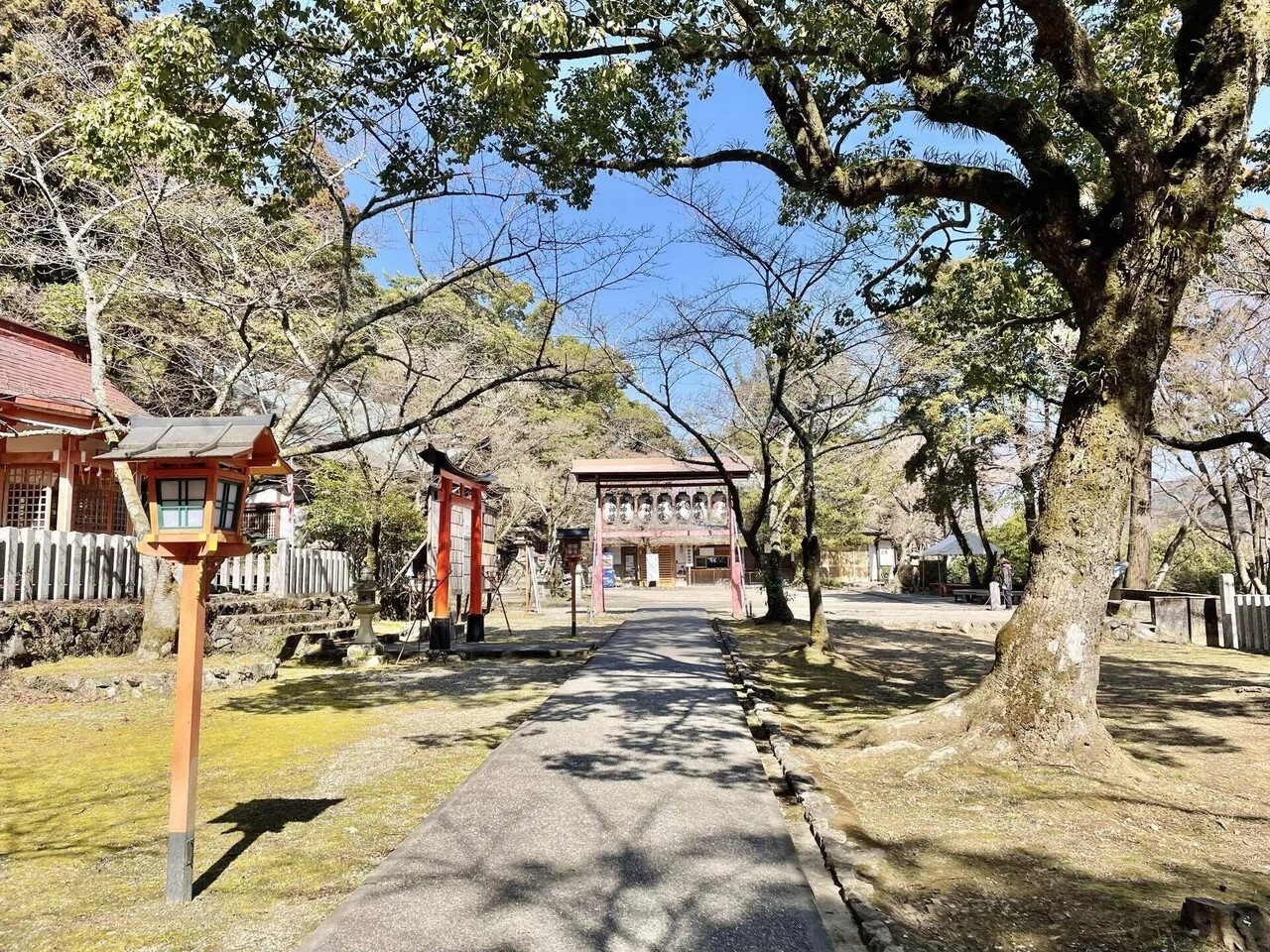 若山神社