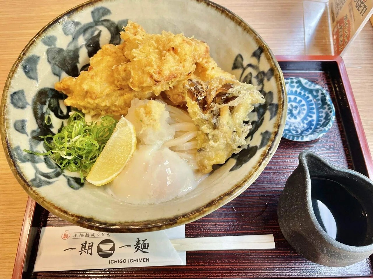 一期一麺とり天温玉ぶっかけうどん