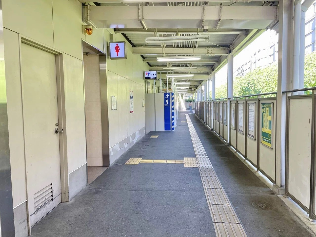 上牧駅トイレリフレッシュ工事