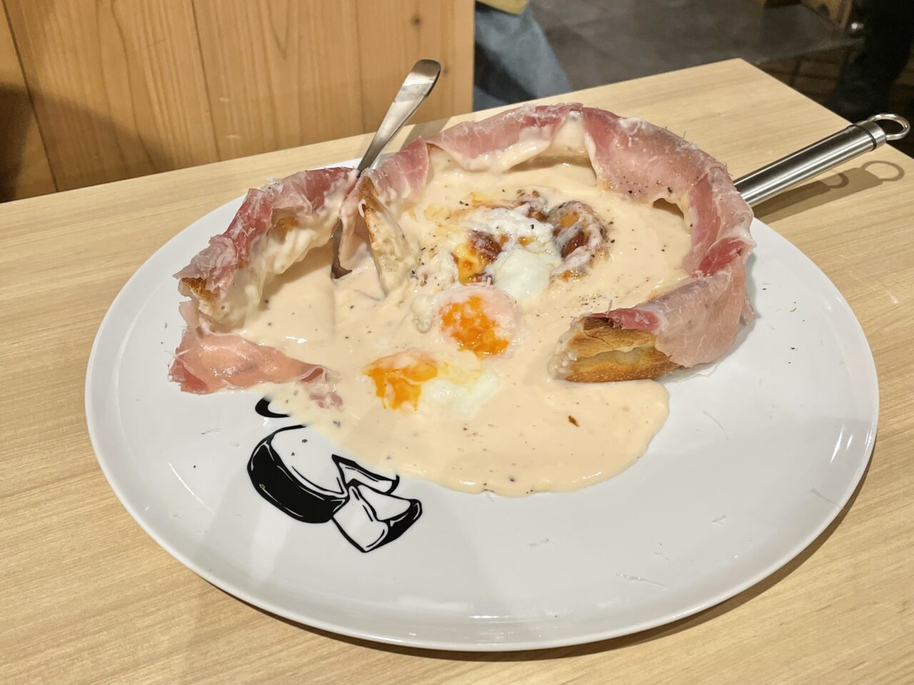 原価ビストロチーズプラス高槻