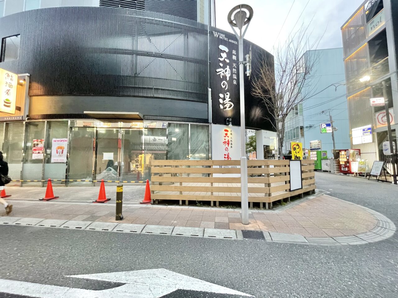 ケンタッキーフライドチキン 高槻高槻町店